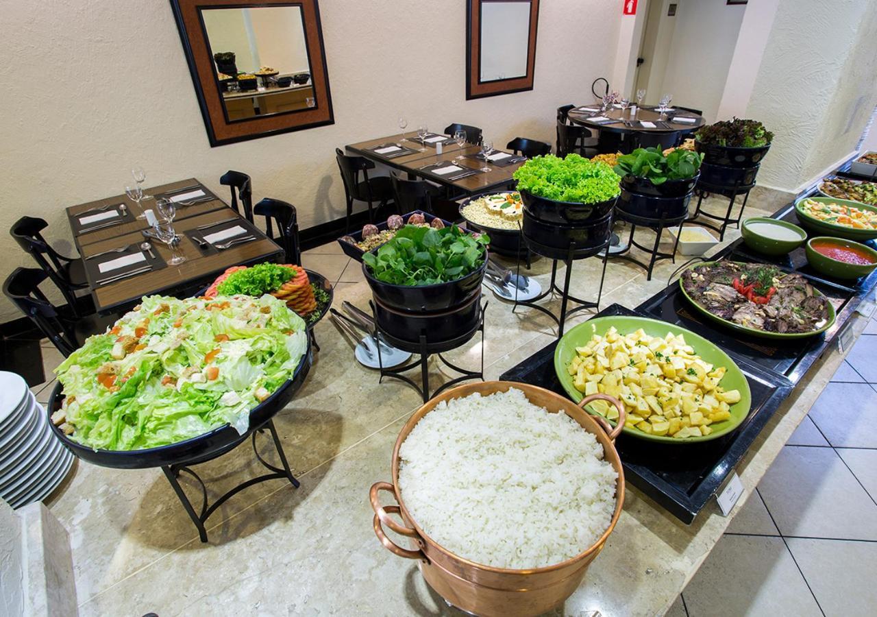 Estanplaza Nacoes Unidas 酒店 4*