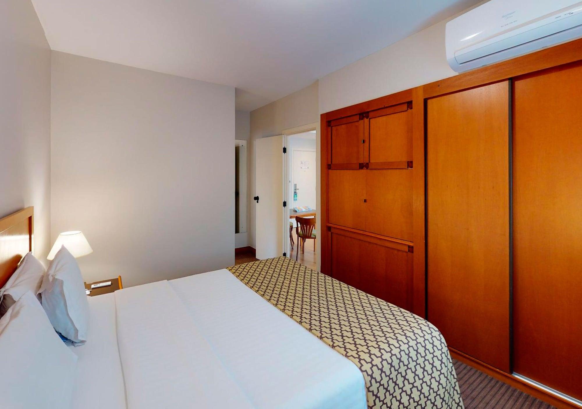 酒店 Estanplaza Nacoes Unidas 4*